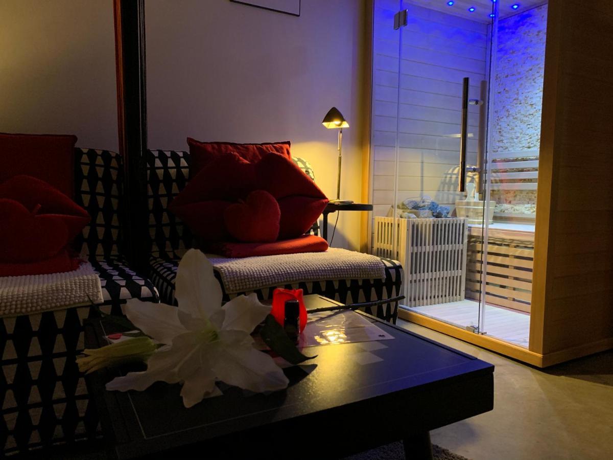 Wellness Loft With Sauna, Jacuzzi, Roof Terrace & Amazing View Lejlighed Antwerpen Eksteriør billede