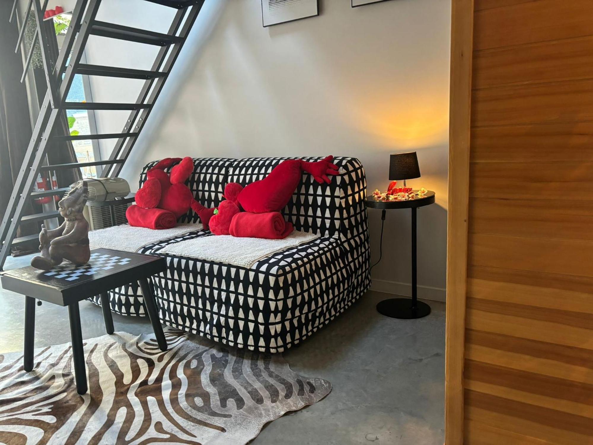 Wellness Loft With Sauna, Jacuzzi, Roof Terrace & Amazing View Lejlighed Antwerpen Eksteriør billede